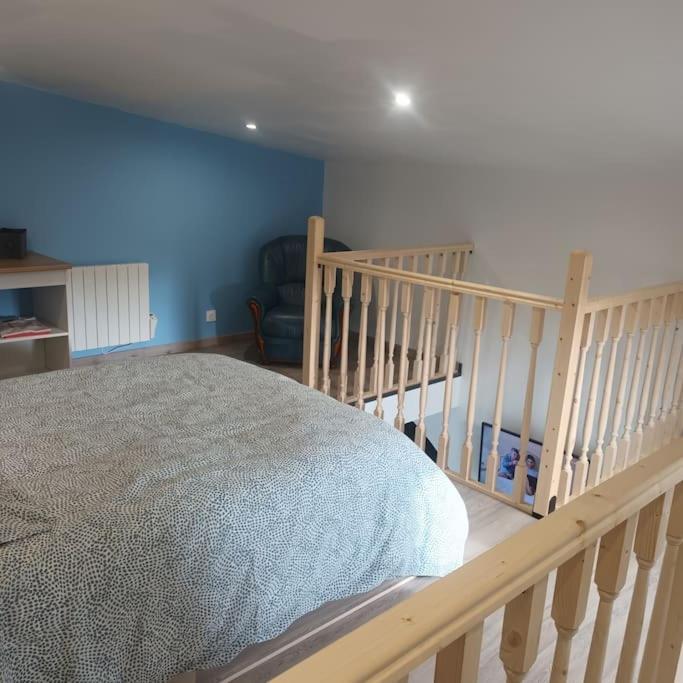 Loft Entier, Calme, Fibre Et Wifi Daire Saint-Quentin  Dış mekan fotoğraf