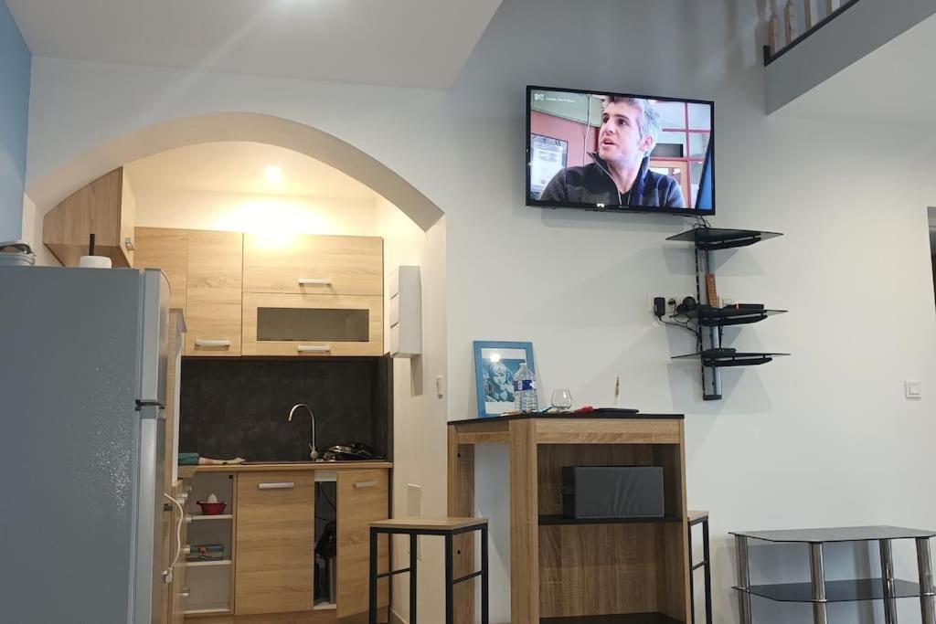 Loft Entier, Calme, Fibre Et Wifi Daire Saint-Quentin  Dış mekan fotoğraf