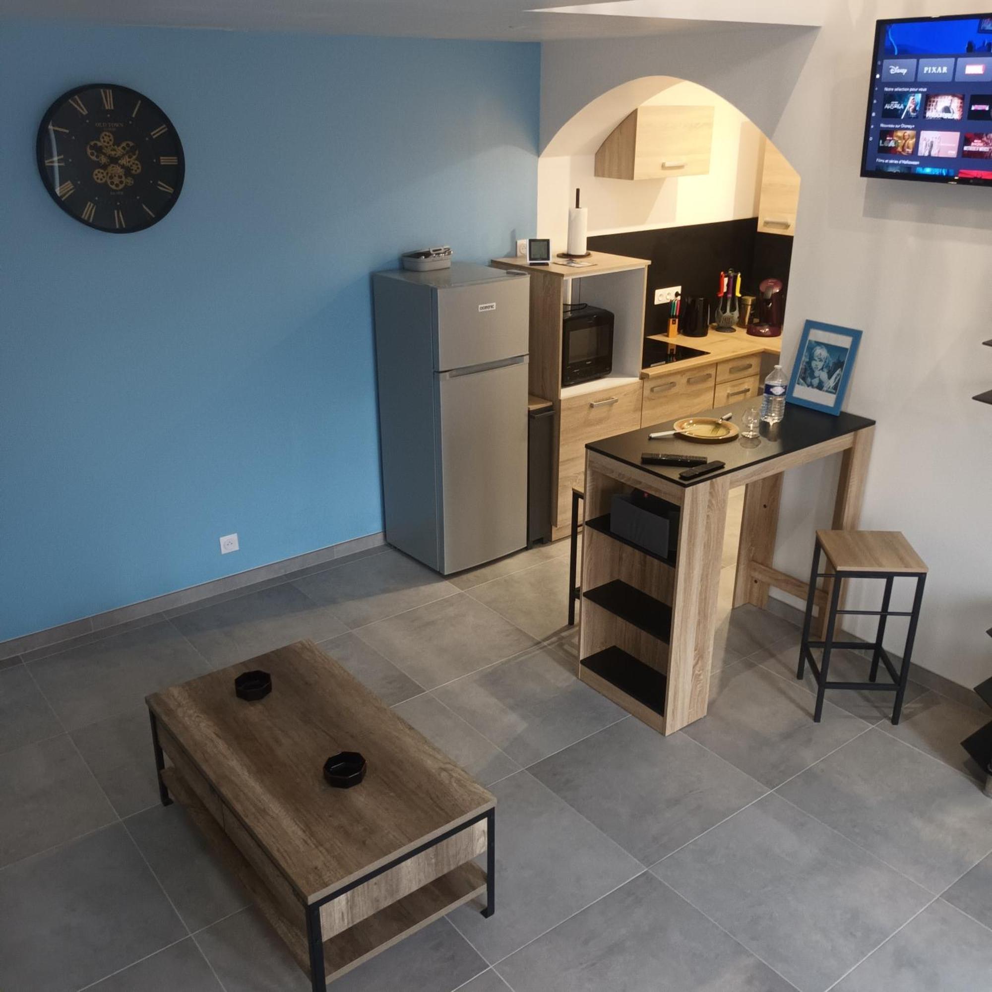 Loft Entier, Calme, Fibre Et Wifi Daire Saint-Quentin  Dış mekan fotoğraf